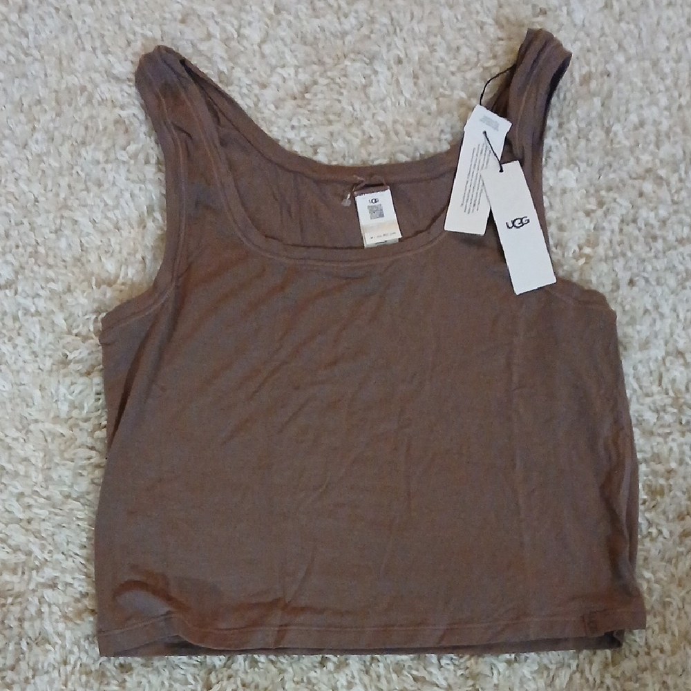 NWT UGG TANK SUPERRR SOFT